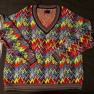 V-neck oversized knitted sweater